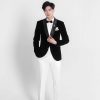 Vest cổ chữ V