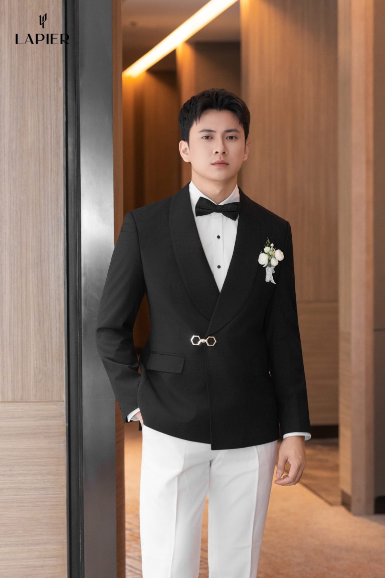 Áo Vest Tuxedo Motion | Cổ Sam Khóa Lục Giác Điệu Cao Cấp Lapier- Màu Đen